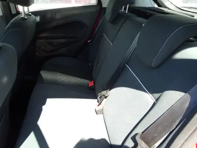 Ford Fiesta 1.4 16V Trend+ — Citadine fiable, contrôle technique frais et entretien à jour — Miniature 12