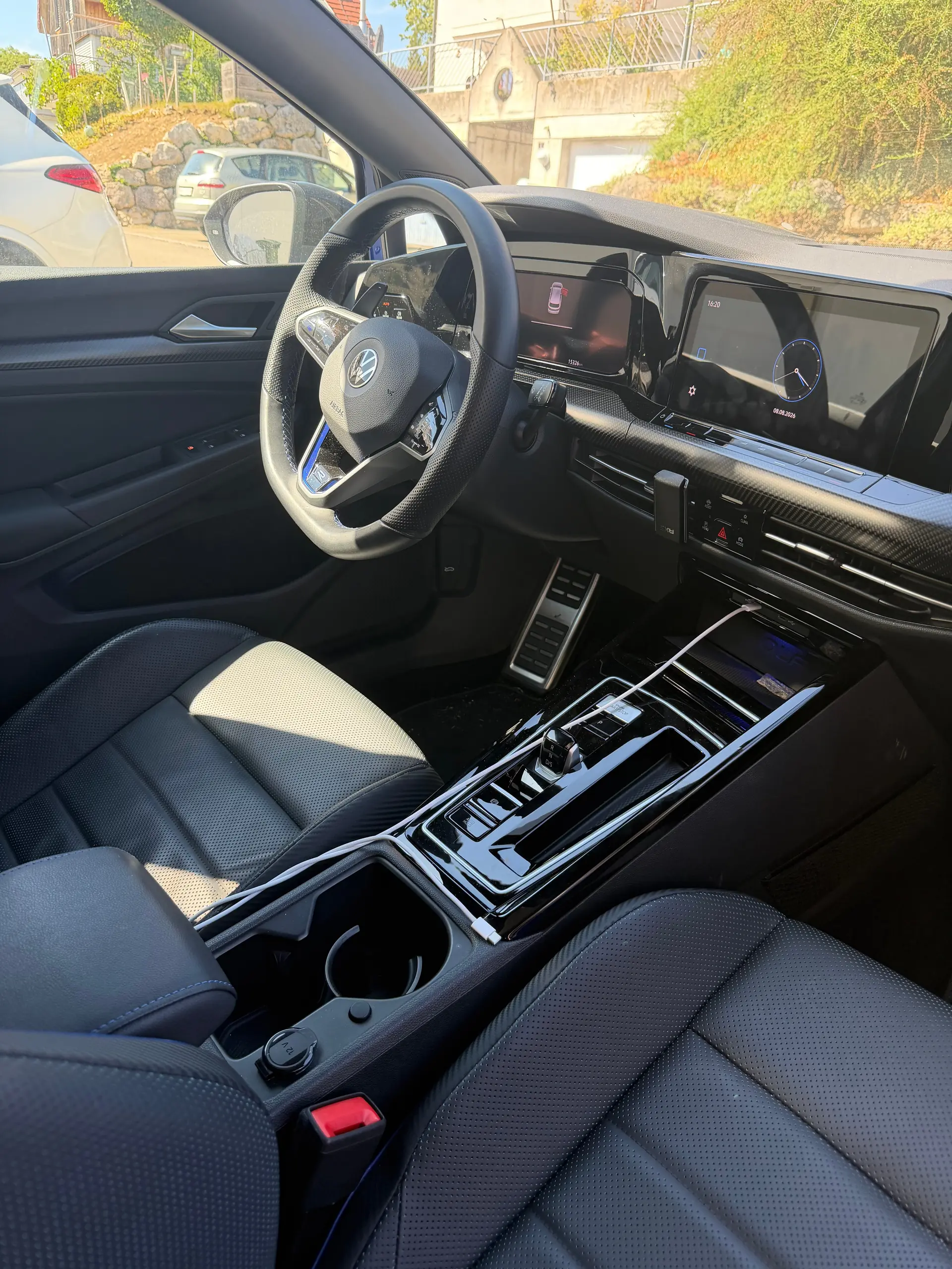 Volkswagen Golf 2023 occasion Läufelfingen — 3