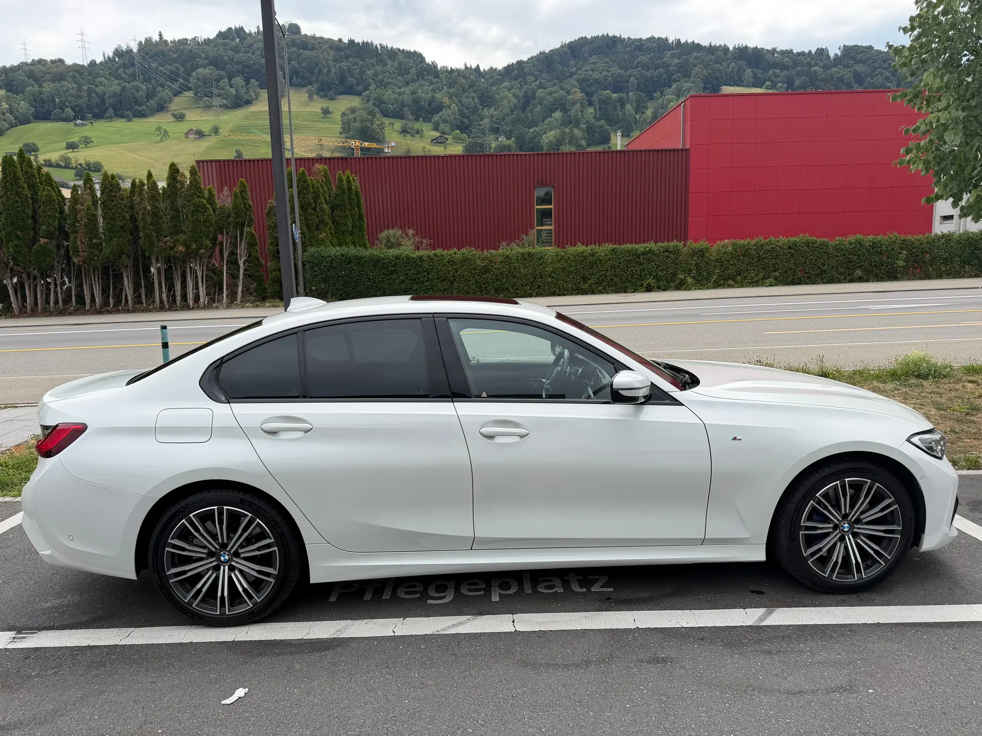 BMW 330 2019 occasion Greppen — 3