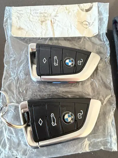 BMW 330e M Sport Steptronic — Hybride rechargeable performant, 147 700 km — Miniatur 10