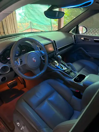 Porsche Cayenne 4.8 V8 S — SUV prestige 400 ch, impeccablement entretenu — Thumbnail 12
