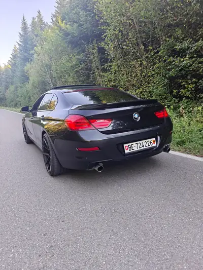 BMW 640i Gran Coupé — Coupé élégant, motorisation puissante et jantes Ferrada 20" — interni
