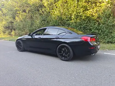 BMW 640i Gran Coupé — Coupé élégant, motorisation puissante et jantes Ferrada 20" — Miniatura 9