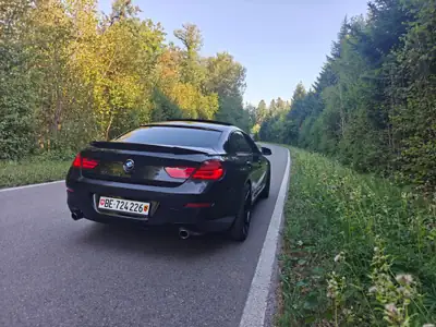 BMW 640i Gran Coupé — Coupé élégant, motorisation puissante et jantes Ferrada 20" — Miniatura 7