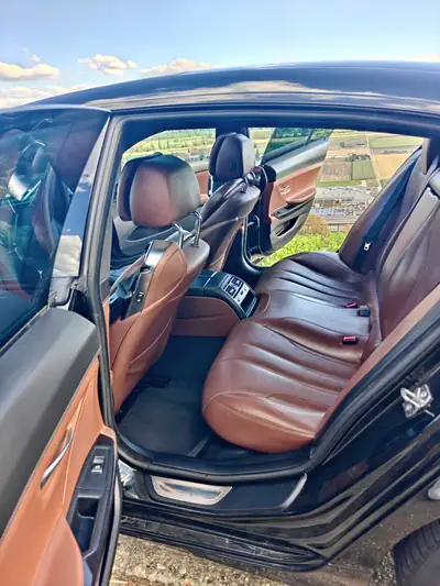 BMW 640i Gran Coupé — Coupé élégant, motorisation puissante et jantes Ferrada 20" — Miniatura 16