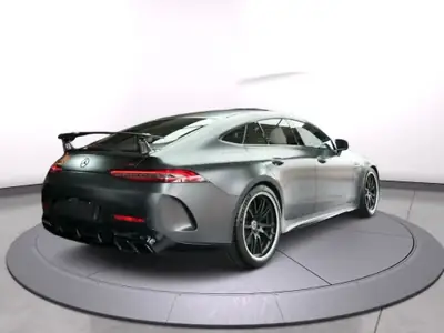 Mercedes-AMG GT 63 S 4MATIC+ — Coupé haute performance, 639 ch et finition Aeropaket — tableau de bord