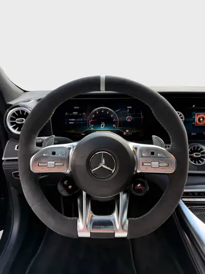 Mercedes-AMG GT 63 S 4MATIC+ — Coupé haute performance, 639 ch et finition Aeropaket — Miniature 10