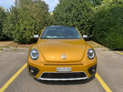 VW Beetle 1.4 TSI Dune — Classique iconique, moteur sportif et toit panoramique ouvrant — fianco