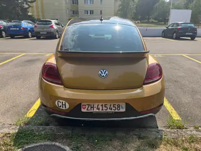 VW Beetle 1.4 TSI Dune — Classique iconique, moteur sportif et toit panoramique ouvrant — interni