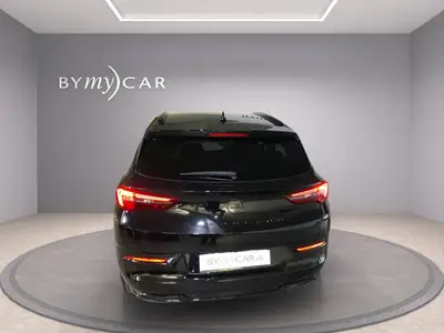 Opel Grandland 1.2i TP Blitz — SUV compact automatique, design noir élégant — Innenraum