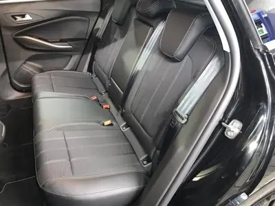 Opel Grandland 1.2i TP Blitz — SUV compact automatique, design noir élégant — Miniatur 7