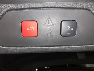 Opel Grandland 1.2i TP Blitz — SUV compact automatique, design noir élégant — Miniatur 16