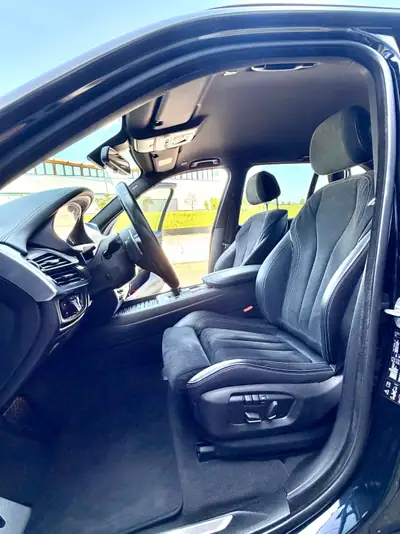 BMW X5 40d xDrive SAG — SUV premium diesel, 94 500 km, accident-free — tableau de bord