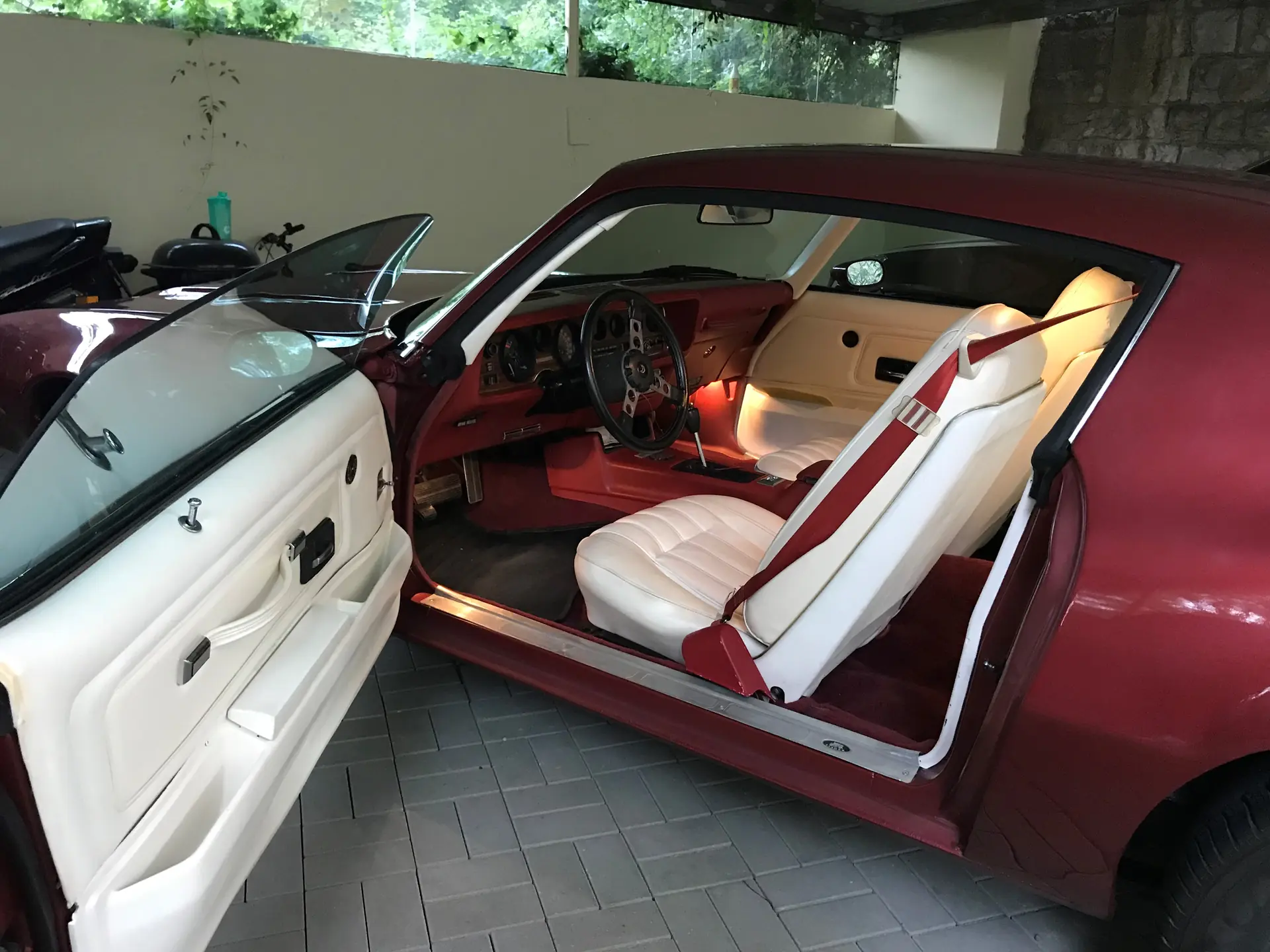 Pontiac Firebird 1977 occasion Zürich — 5