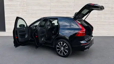 Volvo XC60 B4 MH Ultimate Dark — SUV hybride diesel, première main, impeccable — detail