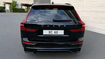 Volvo XC60 B4 MH Ultimate Dark — SUV hybride diesel, première main, impeccable — Thumbnail 7