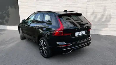 Volvo XC60 B4 MH Ultimate Dark — SUV hybride diesel, première main, impeccable — Thumbnail 8