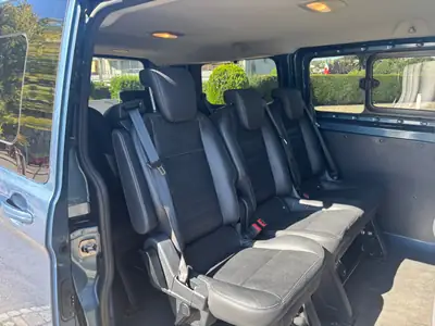 Ford Transit Custom Trail — Monospace robuste 8 places, diesel économe — Innenraum