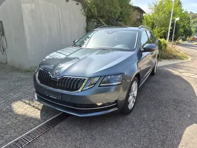 Skoda Octavia Combi 2.0 TSI 190 ch — Monospace familial 4x4, sans accident — detail