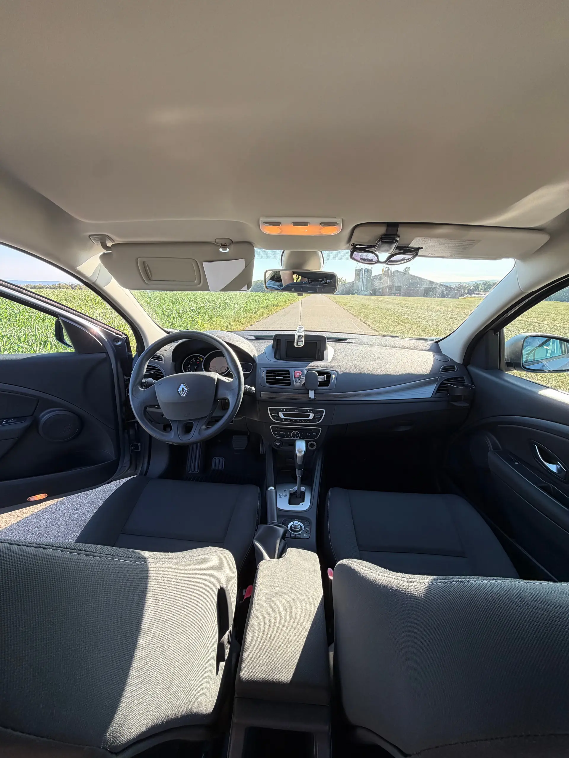 Renault Megane 2010 occasion Stetten SH — 4