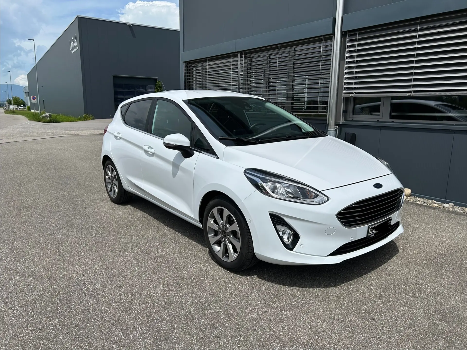 Ford Fiesta 1.0 EcoBoost 125 Titanium — Citadine dynamique, entretien récent — Außenansicht