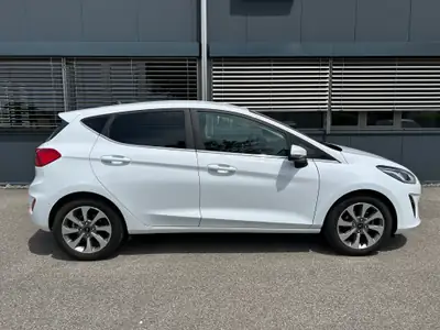 Ford Fiesta 1.0 EcoBoost 125 Titanium — Citadine dynamique, entretien récent — Innenraum