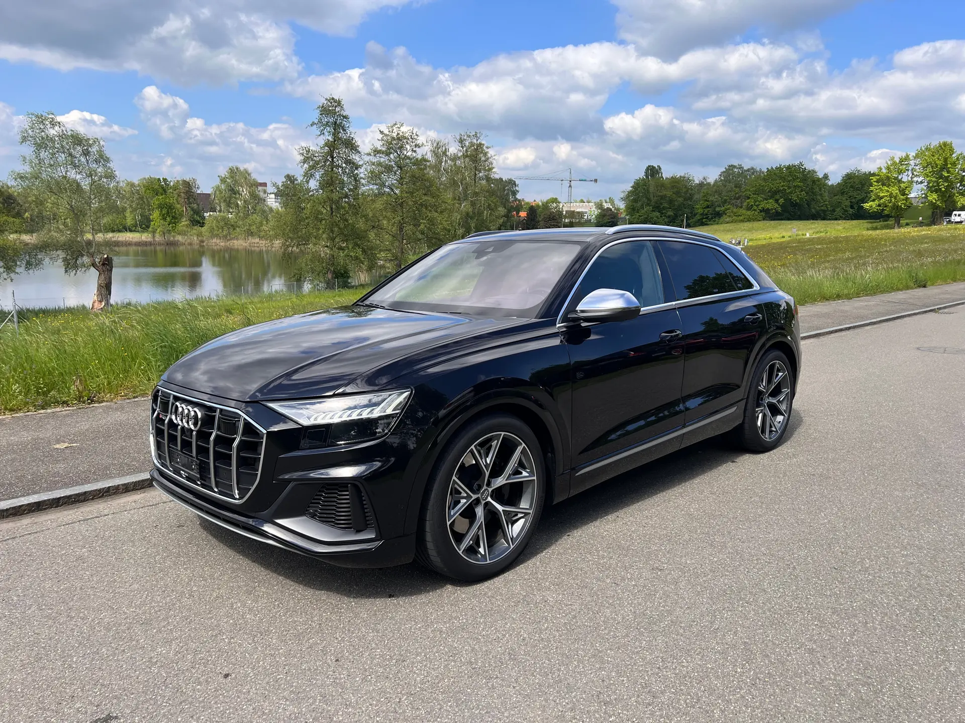 Audi SQ8 2019 occasion Niederhasli — 1