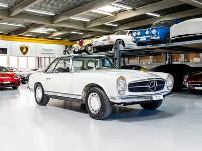 Mercedes-Benz SL 280 Pagode 1971 — Cabriolet légendaire, histoire complète garantie — Heckansicht