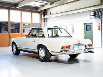 Mercedes-Benz SL 280 Pagode 1971 — Cabriolet légendaire, histoire complète garantie — Miniatur 8