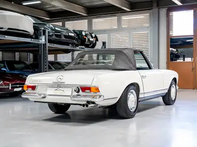 Mercedes-Benz SL 280 Pagode 1971 — Cabriolet légendaire, histoire complète garantie — Miniatur 30