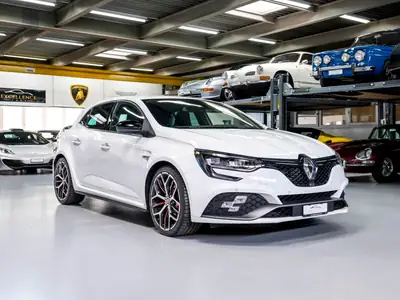 Renault Mégane Trophy 300 — Sportive 300 ch, entretien Renault complet — Heckansicht