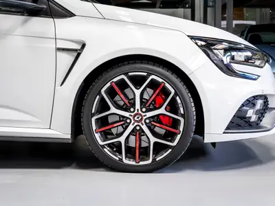 Renault Mégane Trophy 300 — Sportive 300 ch, entretien Renault complet — Miniatur 9