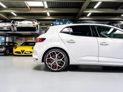 Renault Mégane Trophy 300 — Sportive 300 ch, entretien Renault complet — Miniatur 11