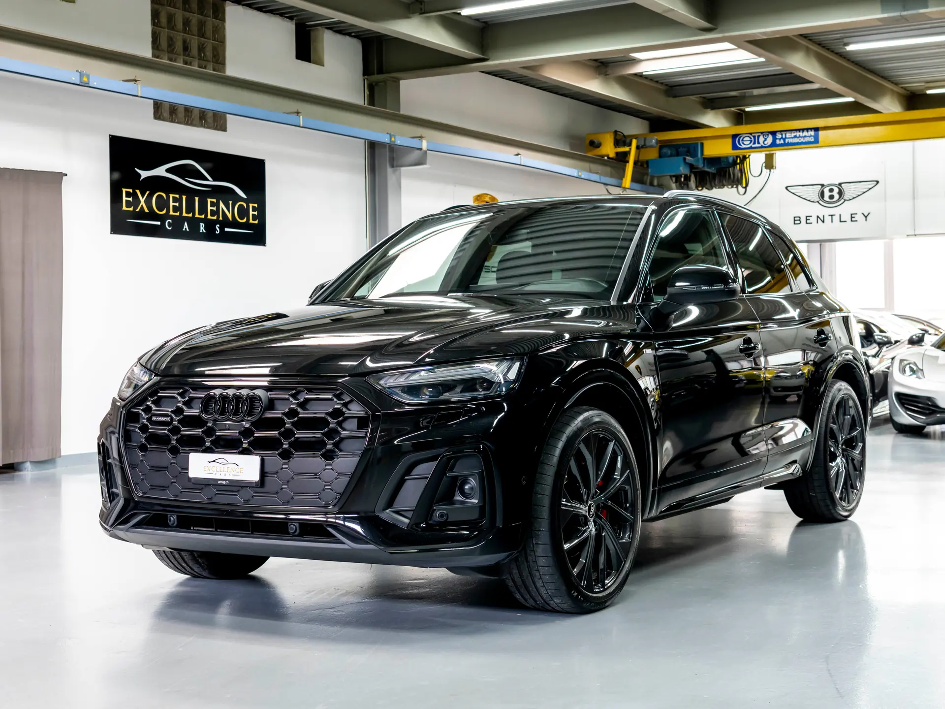 Audi Q5 45 TFSI S-line — SUV premium quattro, 265 ch, full options