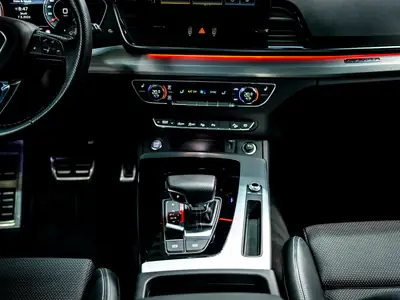 Audi Q5 45 TFSI S-line — SUV premium quattro, 265 ch, full options — Miniatur 23