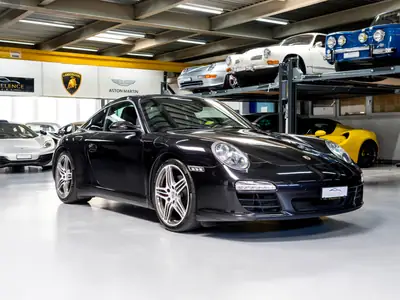Porsche 911 Targa 4S — Chef-d'œuvre cabriolet, 355 ch et traction intégrale — Heckansicht