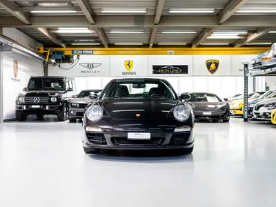 Porsche 911 Targa 4S — Chef-d'œuvre cabriolet, 355 ch et traction intégrale — Seitenansicht