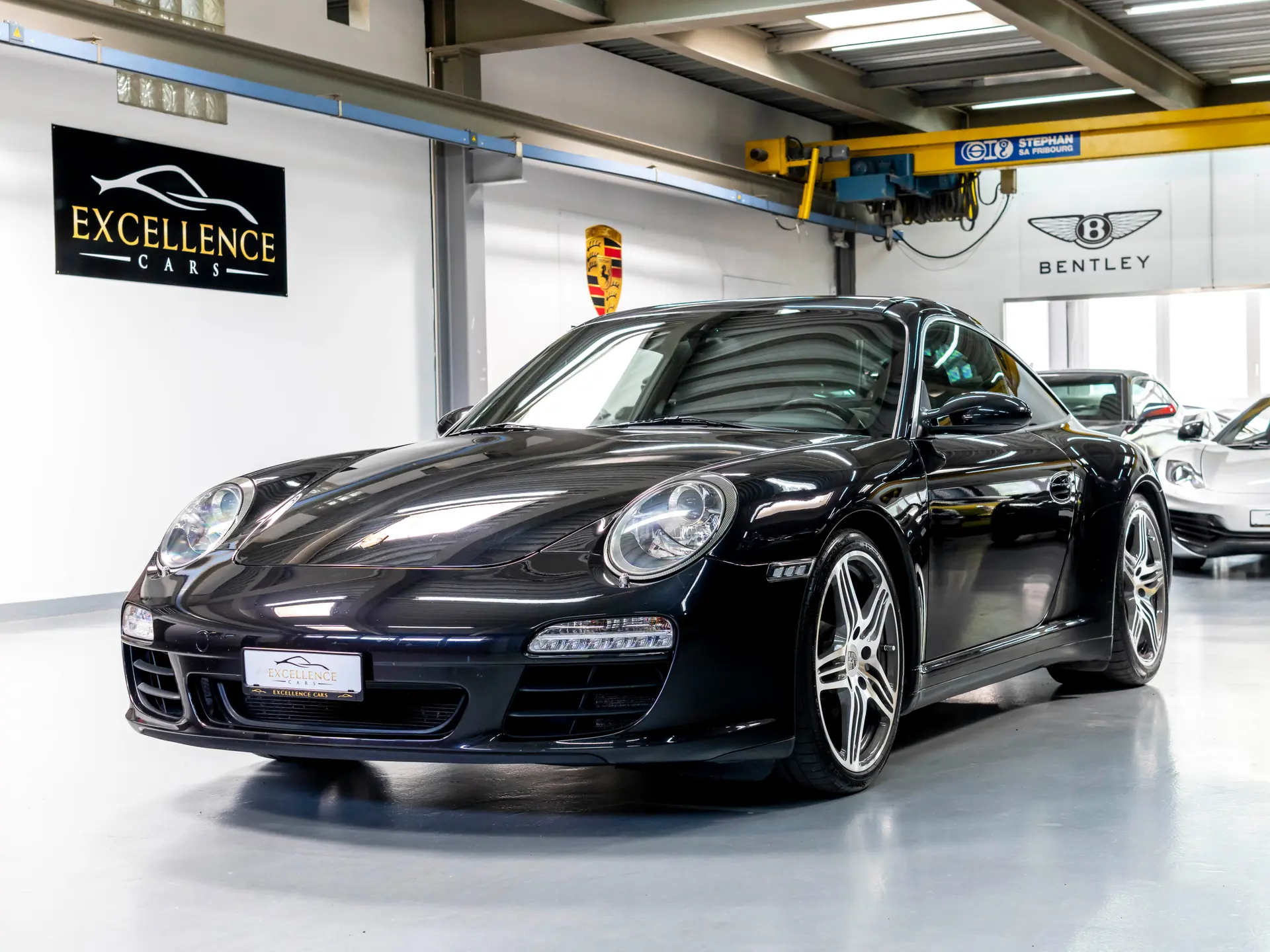 Porsche 911 Targa 4S — Chef-d'œuvre cabriolet, 355 ch et traction intégrale