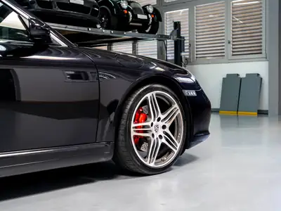 Porsche 911 Targa 4S — Chef-d'œuvre cabriolet, 355 ch et traction intégrale — Miniatur 13