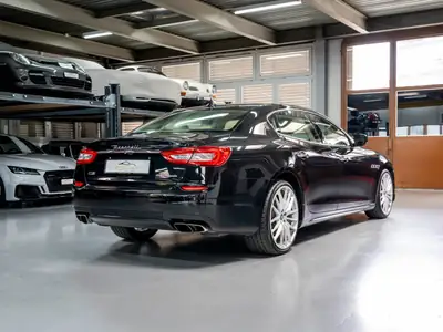 Maserati Quattroporte GTS V8 Biturbo — Berline de prestige, 530 ch, sans accident — détail