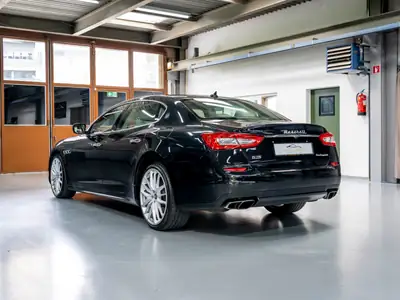 Maserati Quattroporte GTS V8 Biturbo — Berline de prestige, 530 ch, sans accident — Miniature 8