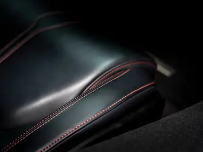 McLaren 570S Coupé — Supercar British, 570 ch, historique complet McLaren — Miniatur 13