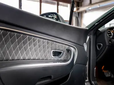 Bentley Continental Supersports Convertible 6.0 — Cabriolet sportif 630 ch, historique Bentley complet — Miniature 16