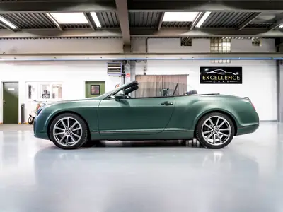 Bentley Continental Supersports Convertible 6.0 — Cabriolet sportif 630 ch, historique Bentley complet — Miniature 26