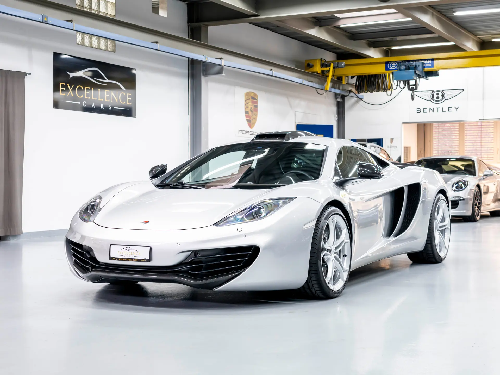 McLaren 12C MP4-12C Coupé — Supercar V8 626 ch, Historique complet, Rappels effectués