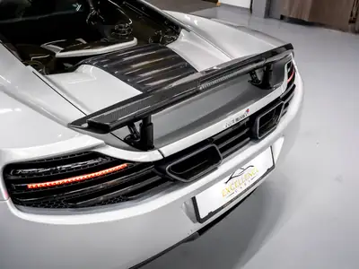 McLaren 12C MP4-12C Coupé — Supercar V8 626 ch, Historique complet, Rappels effectués — Miniatur 28