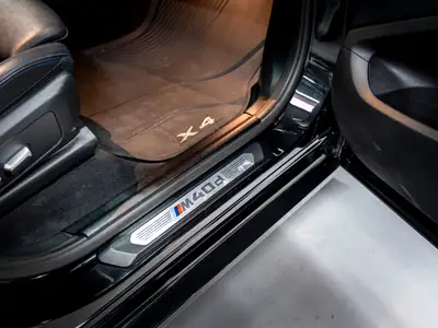 BMW X4 xDrive 48V M40d — SUV coupé premium diesel mild-hybrid, 96 500 km — Miniatura 23