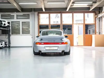 Porsche 911 Carrera RS 1995 — Légende des années 90, 300 ch purs — Miniatur 7