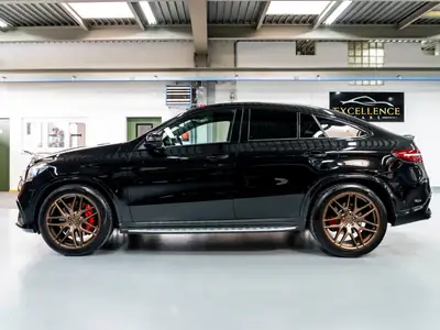 Mercedes-Benz GLE 63 AMG Coupé — Performance 585 ch, design musclé, kilométrage maîtrisé — Innenraum