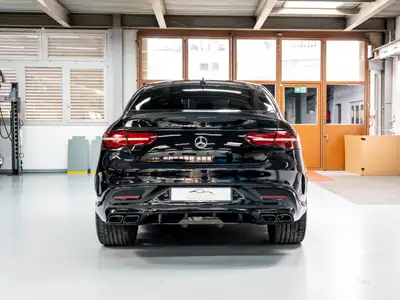 Mercedes-Benz GLE 63 AMG Coupé — Performance 585 ch, design musclé, kilométrage maîtrisé — Miniatur 7
